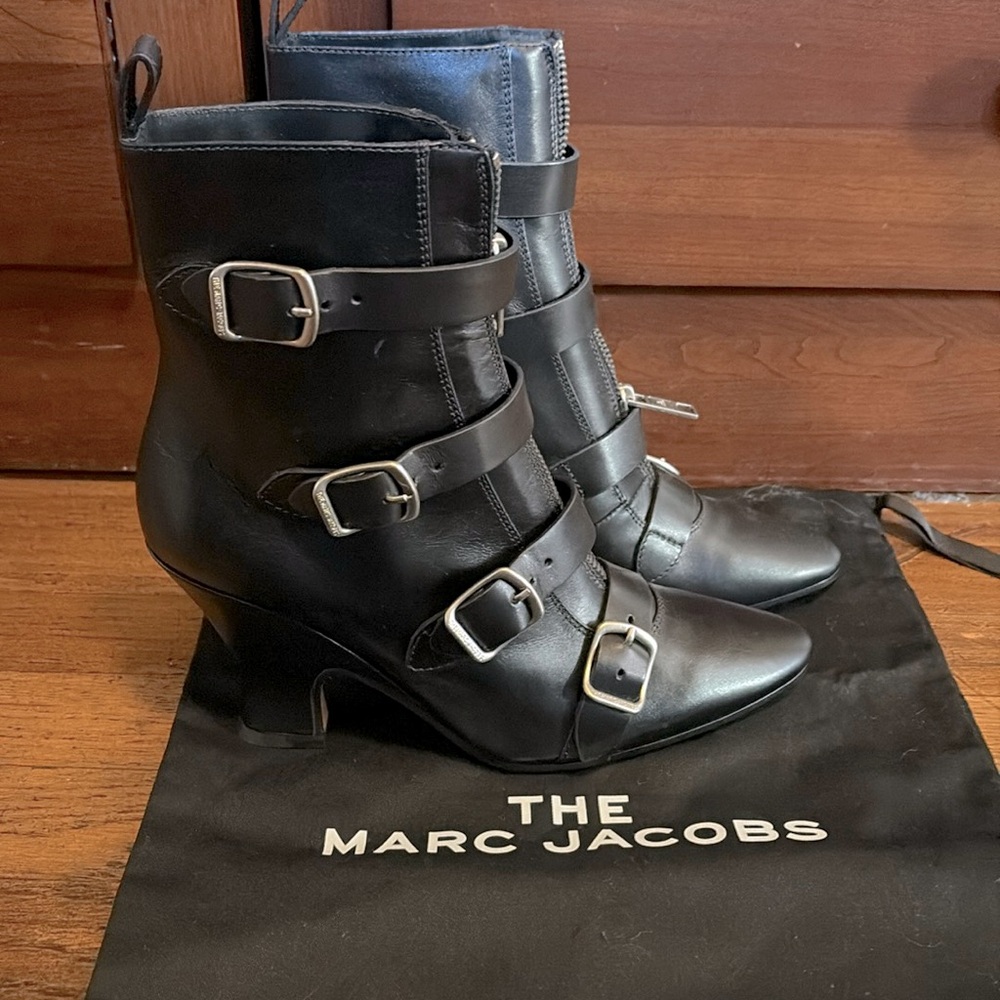 Marc Jacob’s Victorian boot- new! Size 37
